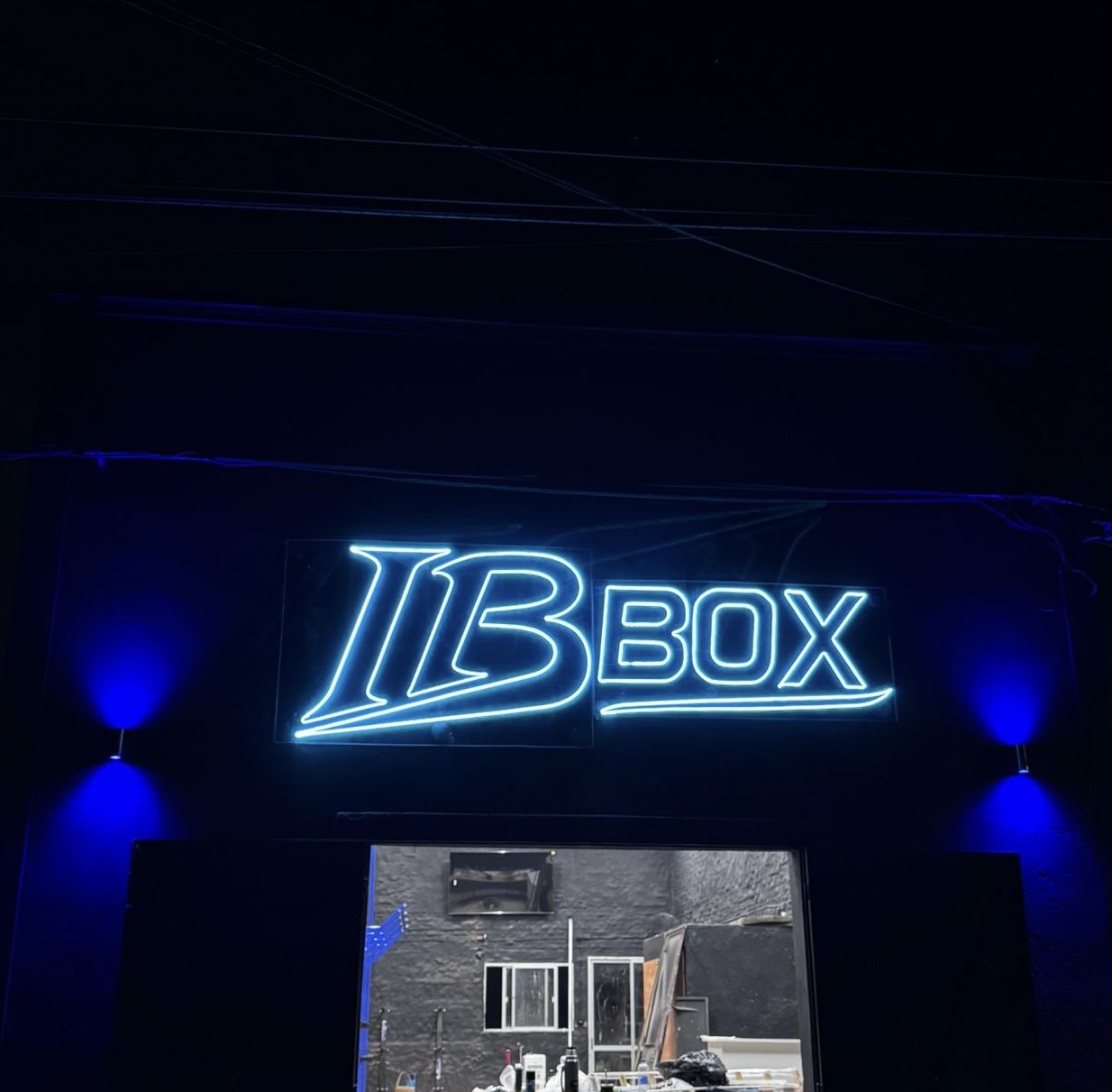 IB BOX